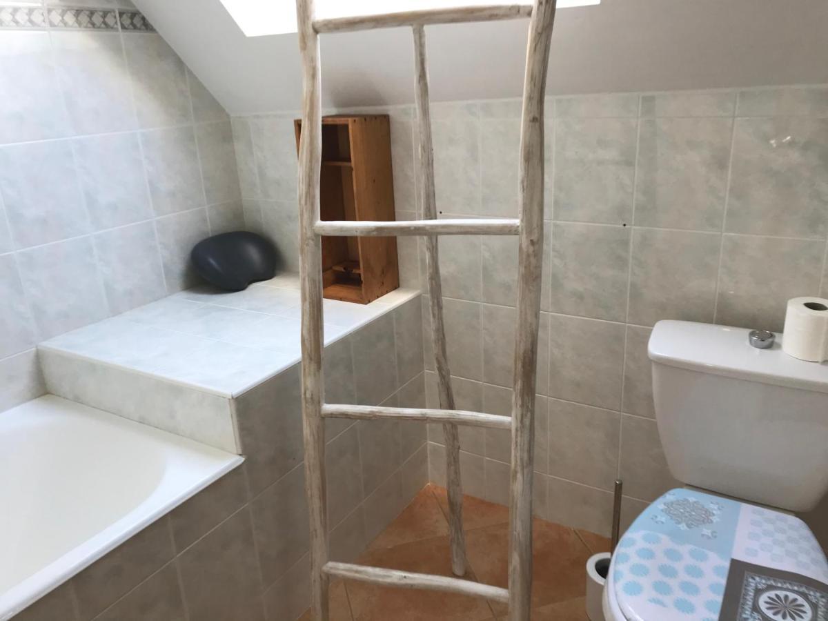 Domaine Du Lesty Bed & Breakfast Ambon Luaran gambar